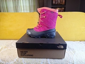 The North Face Youth size 4 Alpenglow V Wp Snowboots - Picture 1 of 21
