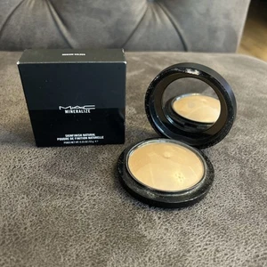 MAC MINERALIZE SKINFINISH NATURAL MEDIUM GOLDEN 10G - Picture 1 of 2