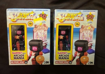TWO! McFarlane Toys Steven Universe Garnet & Arcade Mania Micro Construction Set - Image 1 of 4