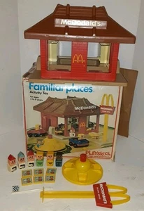 VINTAGE PLAYSKOOL MCDONALD'S FAMILIAR PLACES ACTIVITY TOY IN BOX 1974 - Picture 1 of 22