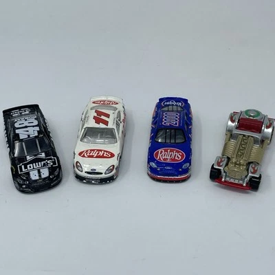 Lot Of 4 Hotwheels Diecast 04 Holiday Sweet 16 14 Johnson 99 Bodine 00 Champions - Image 1 of 4