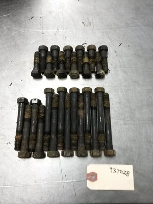 Cylinder Head Bolt Kit For 88-92 Chevrolet S10 Blazer  4.3 - Image 1 of 3