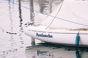 Adhesive vinyl boat names, any size and colour. Marine grade materials. - Picture 1 of 8