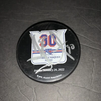 Henrik Lundqvist Signed New York Rangers Retirement Puck Beckett BAS B - Image 1 of 2