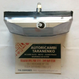 LUCE POSTERIORE FANALE DESTRA O SINISTRA LADA 2106 21213 21214 NIVA TAIGA - Picture 1 of 1