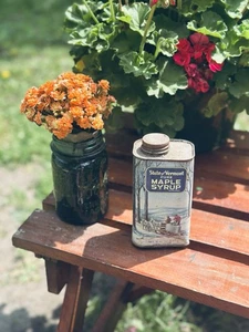 Antiguo jarabe de arce puro del estado de Vermont Hawks Mountain Sugar House COMPLETO 16 FLoz - Imagen 1 de 15