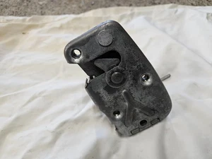 MGB ROADSTER / GT (1968-80) RH TÜRSCHLOSS VERRIEGELUNGSMECHANISMUS - RECHTE SEITE - Bild 1 von 3