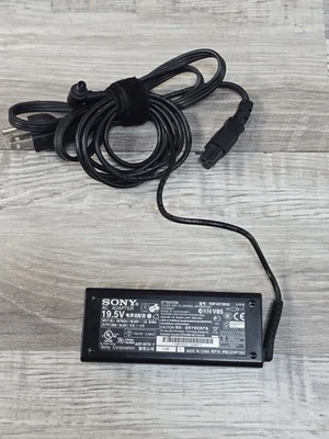 Cargador adaptador de CA original para Sony Vaio VGP-AC19V31. 19,5 voltios OEM genuino  Foto 1 de 4