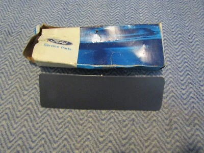 NOS 1978 79 1980 MERCURY MONARCH LINCOLN VERSAILLES FRONT FENDER LOUVER MOLDING - Image 1 of 4