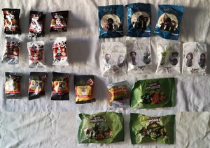 Bustine di personaggi da collezione di raccolte Esselunga a scelta - Foto 1 di 39