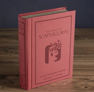 Scattergories Vintage Bookshelf Edition _ NEW ! - Picture 1 of 2