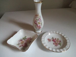 Vintage LOT of 3 WILD ROSE China Pieces Bavaria Schumann Arzberg Germany - Picture 1 of 3