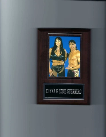 CHYNA & EDDIE GUERRERO PLAQUE WRESTLING WWE WWF 2 LEGENDS Cover