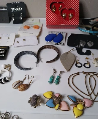 Lote De Más De 50 Juegos De Pendientes Variedad Pendientes Lote 1STOG1 Foto 1 de 4