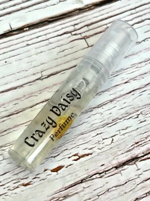 2ml Women perfume Great gift for Mother 🎁 Birthday gift 💐 gift for woman 💝 - Image 1 of 3