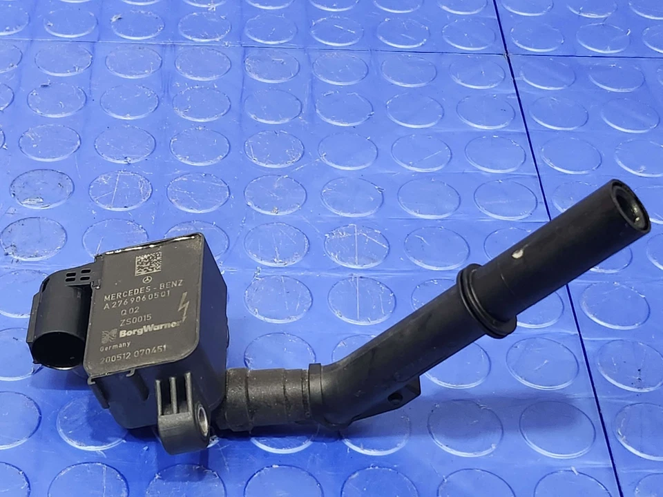 12-15 Mercedes Benz ML63 5.5L Ignition Coil Pack Genuine OEM 2769063700 - Image 1 of 4