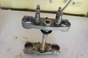 06 Yamaha YZ450F 06-09 Triple Clamps Tree Bar Mounts Upper Lower YZ250F OEM - Picture 1 of 8