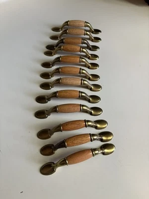 VTG Brass Tone/Oak Drawer Pull Handles Cabinet Hardware Approx. 5”L ~ Lot Of 12 - Image 1 of 4