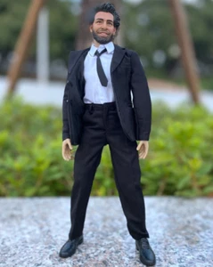 NEU Real Masterpiece 1/6 Soccer Star Suit Mohamed Salah 12" Actionfigur - Bild 1 von 1