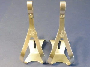 Campagnolo C.Record Alloy toeclips ( Medium ) - NOS L'eroica bicycle - Picture 1 of 7