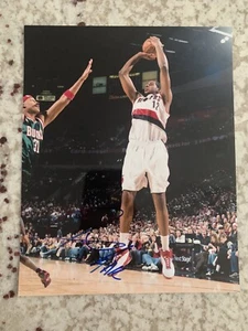 LaMarcus Aldridge signed 8X10 PHOTO Portland Trail Blazers - Picture 1 of 2