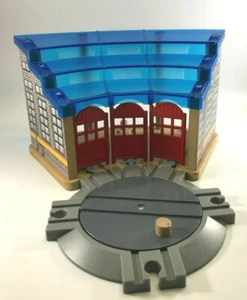 Thomas the Train Compatible Wooden Station Roundhouse and Turntable toys "R" us  - Picture 1 of 5