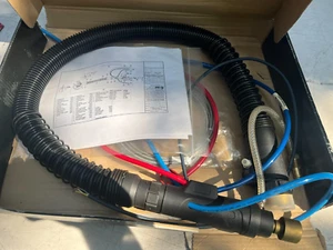 NEW ABICOR BINZEL ROBOT MIG WELDING CABLE # 785W-40KX ROBOVTS-WC 4' CUS LN-F - Picture 1 of 7