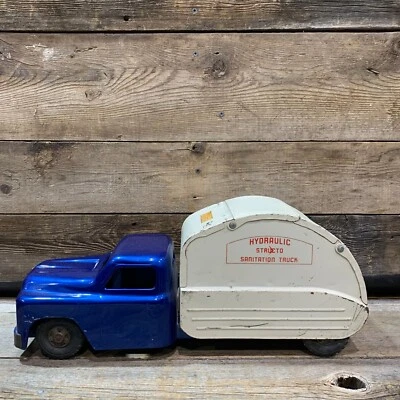 1960s Structo, Hydraulic Sanitation Truck, Garbage Truck, Pressed Steel - Image 1 of 4