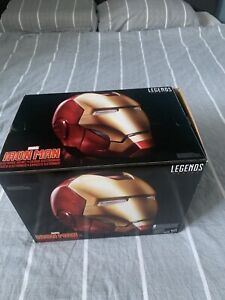 Hasbro Marvel Legends Series elektronischer Iron Man Helm Electronic Collector E
