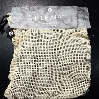 Alfombrilla de azulejo Letterfolk clásica de mármol de silicona 75 piezas Foto 1 de 3