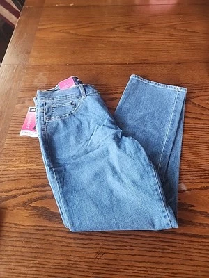 Pantalones de mezclilla Lee para mujer calce clásico azules talla 6 pequeños looks rectos se sienten más delgados  Foto 1 de 4