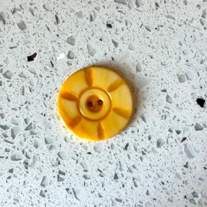 Vintage Y2K Yellow Sun 2-Hole Flat Glass Button Craft Button Art DIY - Picture 1 of 4