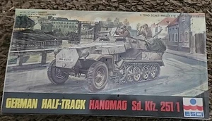 Esci 1/72 German Half-Track Sd.kfz. 251/1 - Picture 1 of 1