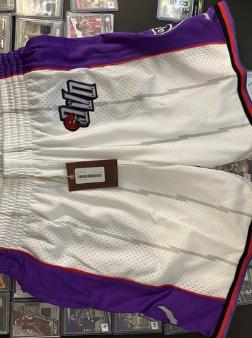 Mitchell And Ness Drake OVO Shor￼ts Toronto Raptors Cover