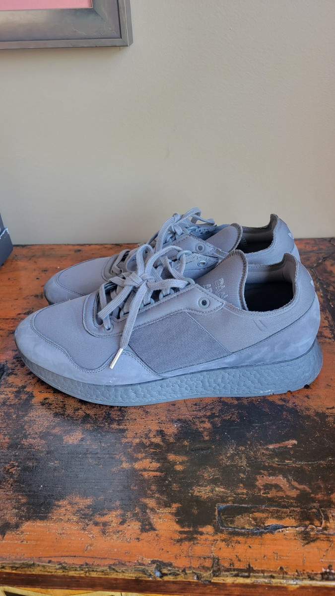 adidas Daniel Arsham x New York Present Dark Grey for Sale adidas Daniel Arsham x New York Present Dark Grey for Sale