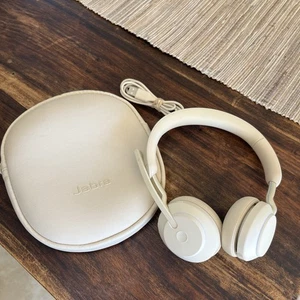 Auriculares inalámbricos Jabra Evolve2 65 USB-C MS estéreo BT - beige probados - no dongle - Imagen 1 de 14