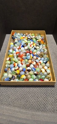 LOT-852 VINTAGE VITRO HELMETS, AGATES,TRI-LITE, TIGER EYE, REDS,BLACKIE'S  - Image 1 of 4