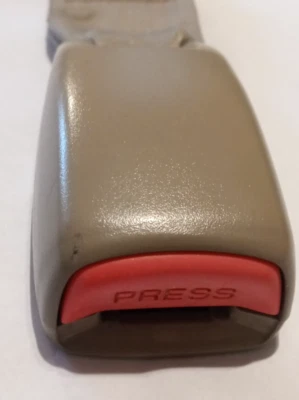 99-01 Honda Odyssey, 2ª fila, cinturón de seguridad extraíble hebilla cierre cinturón Foto 1 de 3