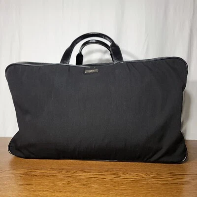 Bolso de Viaje Boston Sin Tarifa GUCCI Trunk Nylon Negro Auténtico para Llevar Negro  Foto 1 de 4