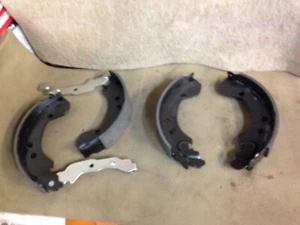 APEC BREMSSCHUHE NEU IN OVP PN:SHU653 PASSEND FÜR:NISSAN & RENAULT SIEHE BESCHREIBUNG - Bild 1 von 4