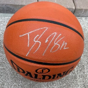 Dwight Howard Signed Spalding Replica NBA Basketball - Picture 1 of 3