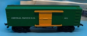 Bachmann Old Time Wood Side Boxcar Central Pacific RR224 HO Scale For Parts - Picture 1 of 10