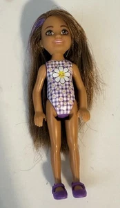 Barbie Chelsea Color Reveal Picknick Puppe 6 cm nur Puppe Mattel Figuren - Bild 1 von 5