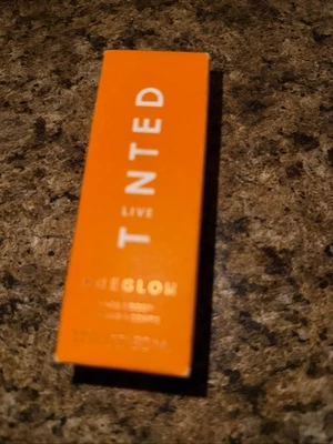 Live Tinted Hueglow Dusk 50ml / 1.7 fl oz - Image 1 of 3