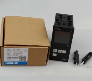 New In Box Omron E5EZ-R3T 100-240VAC Temperature Controller E5EZ-R3T - Picture 1 of 5