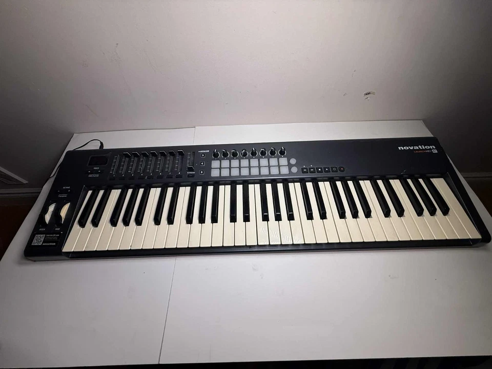 Novation Launchkey 61 MK2 MIDI Controller Keyboard – 61 Keys, Pads, Faders - Image 1 of 4