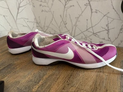 Nike Hyperfuse Women’s Golf Shoes Size 8 Deep Magenta White Accents — 第 1/4 张图片