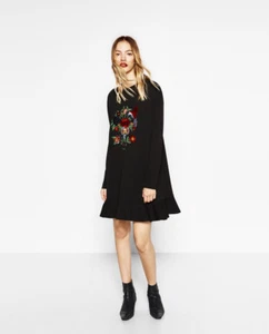 VESTIDO ZARA NEGRO CON APLIQUES FLORALES NUEVO CON ETIQUETAS TALLA M - Imagen 1 de 6