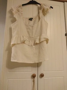 New NO TAGS PRIMARK Cream/Beige Frill Button Front Top Size 16 - Picture 1 of 3