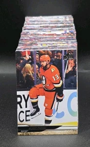 Juego base de cartas completo extendido (200) Upper Deck 2024-25 #501-700🔥🔥🔥 - Imagen 1 de 3